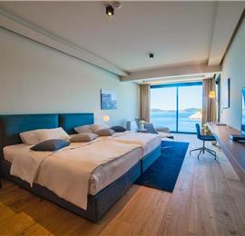 Luxury 7 Bedroom Dubrovnik Beachfront Villa with Infinity Pool, Sleeps 14